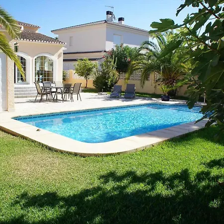 Denia, 3 Dormitorios, 4 Personas - Es-262-7 Villa *