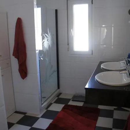 Villa Denia, 3 Dormitorios, 4 Personas - Es-262-7