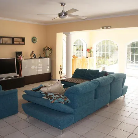Denia, 3 Dormitorios, 4 Personas - Es-262-7 Villa *
